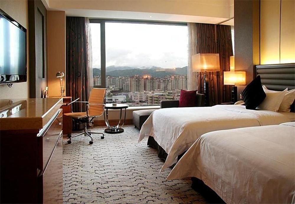 King Century Hotel Zhongshan  Exterior photo