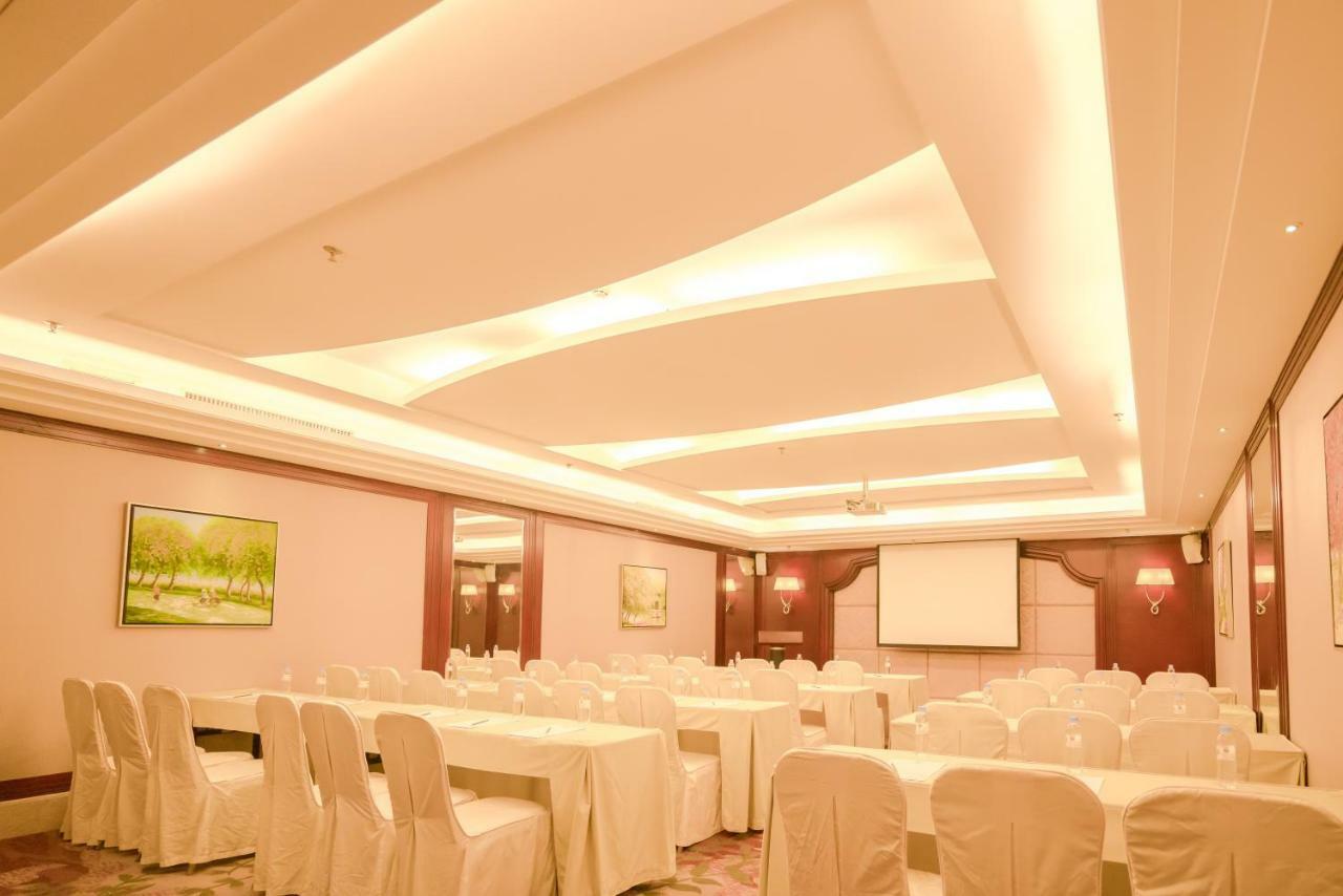 King Century Hotel Zhongshan  Exterior photo