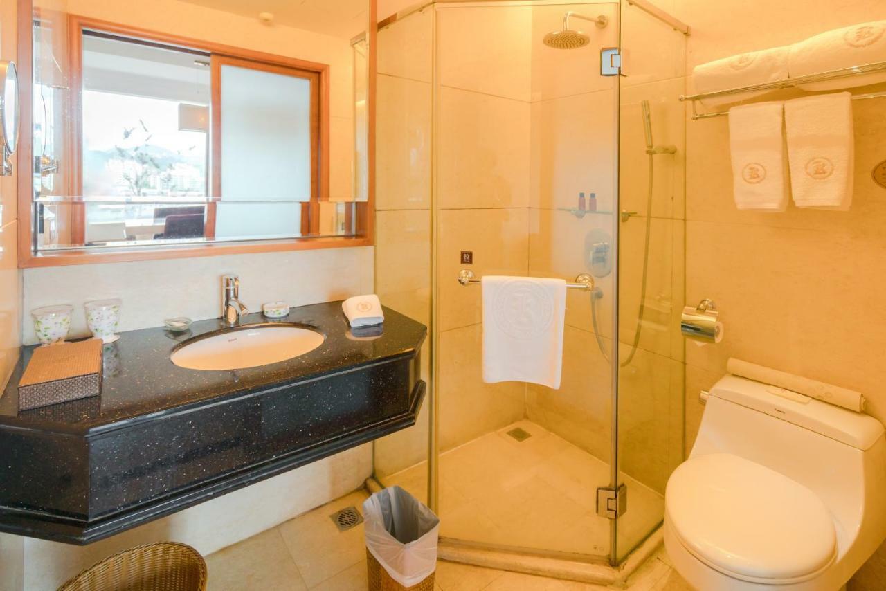 King Century Hotel Zhongshan  Exterior photo